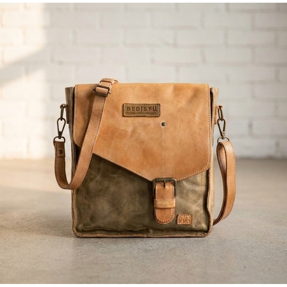 BEDSTU Handbags - NEW BEDSTU venice beach bag in taupe oats rustic